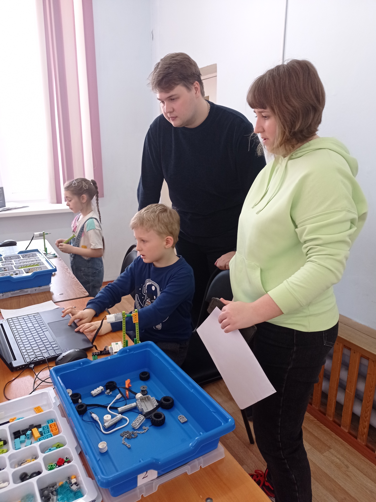 Открытые городские соревнования по робототехнике «RobotLife – 2024»